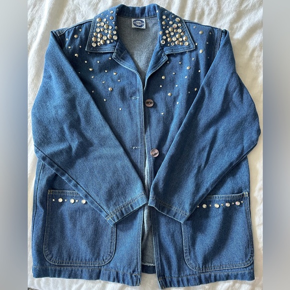Bingo! Bingo! Vintage Jean Jacket Size Medium - Picture 2 of 2